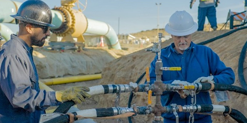 men-working-on-pipeline