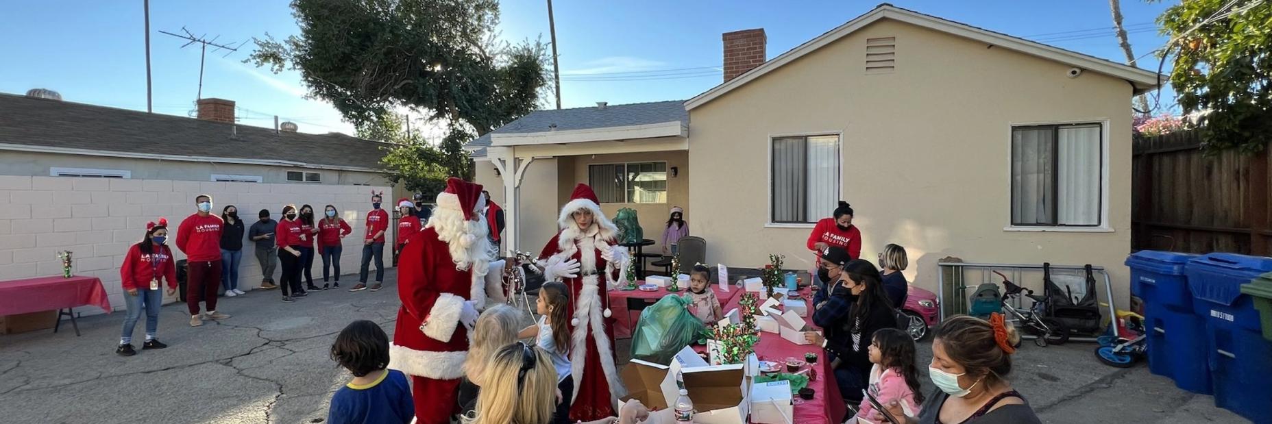 Santa and SoCalGas give out toys to families in need